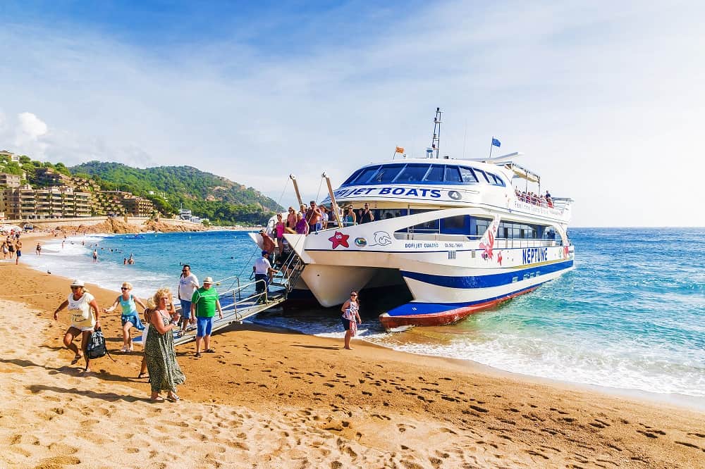 Catamaran à Lloret de Mar - Dolphi