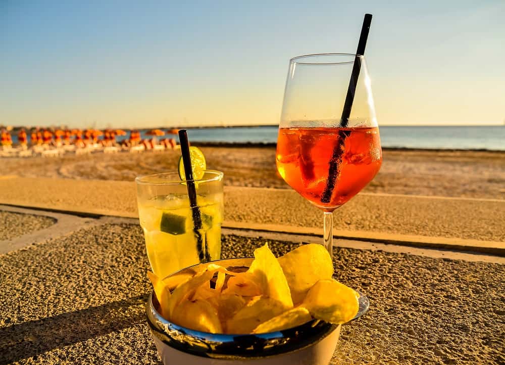 Bars de plage à Lloret de Mar - boire sur la plage