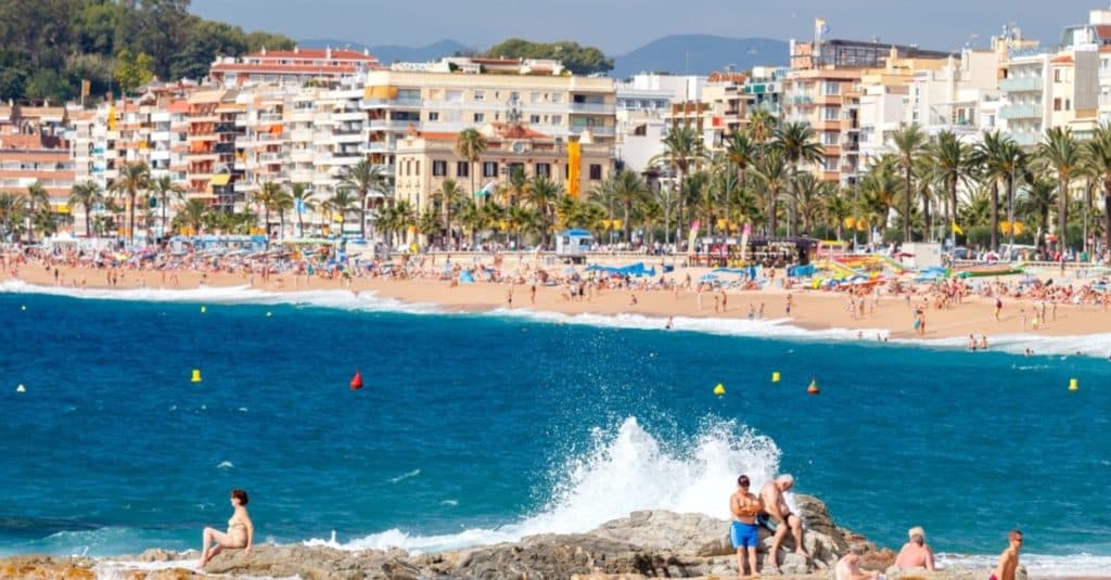 tourisme à Lloret de Mar - plage bondée